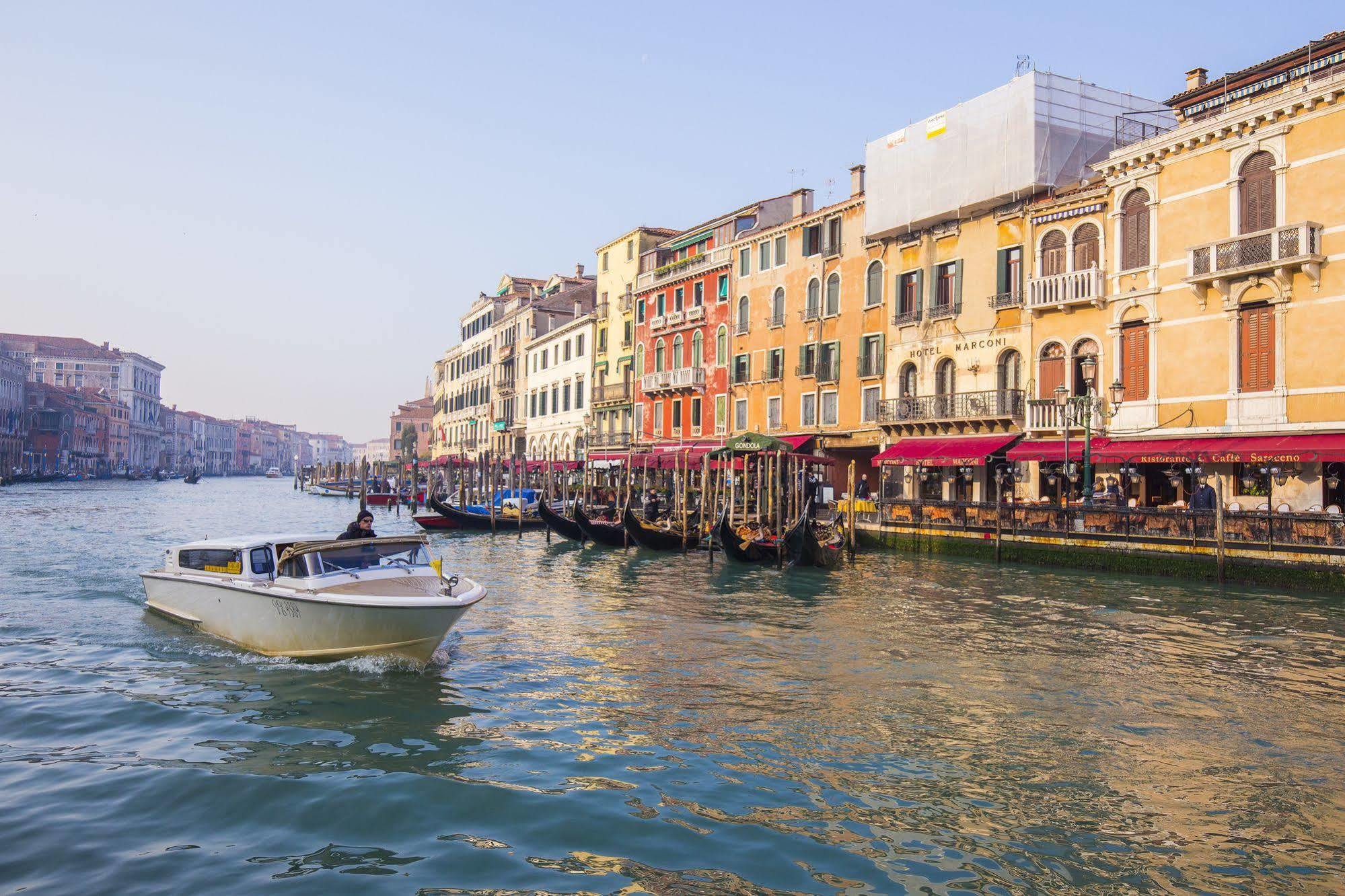 Corte Realdi Suites Venezia Exteriör bild